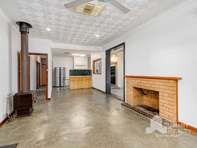 34 Venn Street, East Bunbury WA 6230