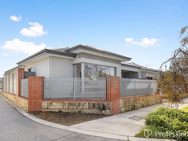 3 Perkins Drive, Clarkson