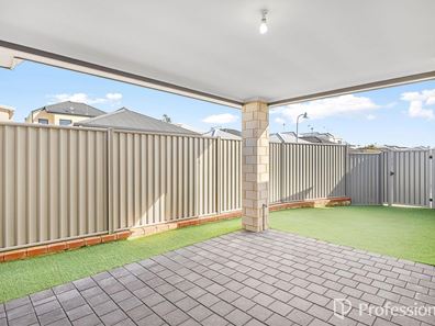 3 Perkins Drive, Clarkson WA 6030