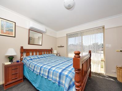 37 Inverness Court, Cooloongup WA 6168