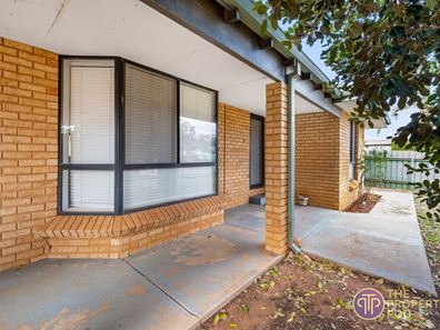 7 Thurmott Street, Hannans WA 6430