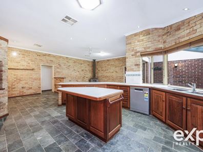 54 Thatcher Street, Waroona WA 6215