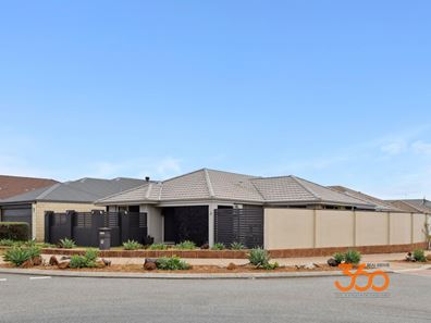 16 Pierre Bend, Ellenbrook WA 6069