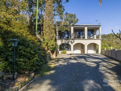 2 The Corkscrew, Gooseberry Hill WA 6076