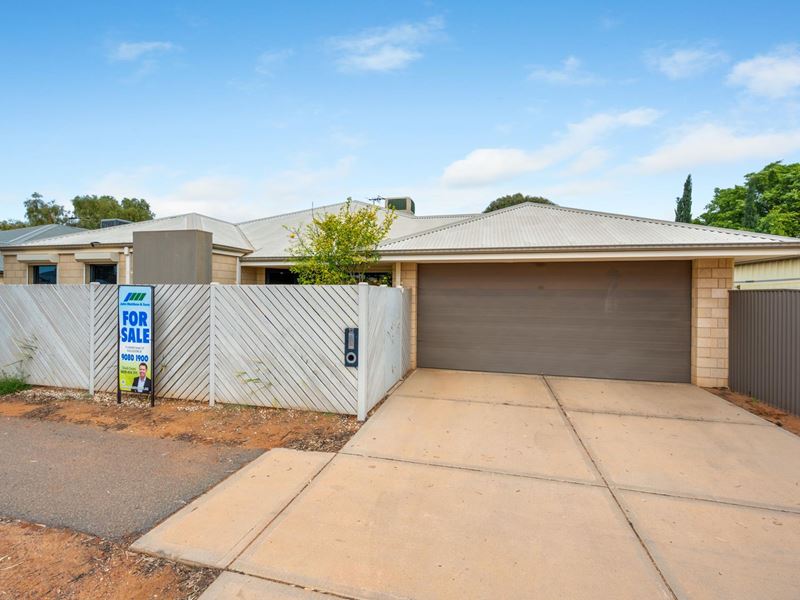 12 Oswald Street, South Kalgoorlie WA 6430