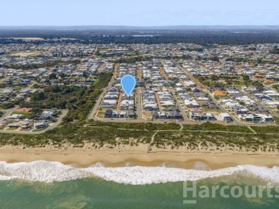 12 Ferrolana Chase, Madora Bay WA 6210