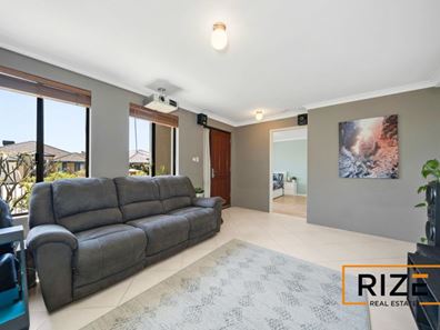 9 Dillwynia Bend, Banksia Grove WA 6031