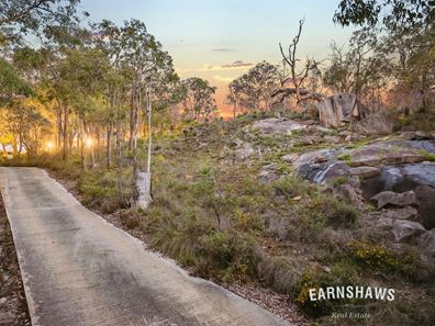 280 Mundaring Weir Road, Bickley WA 6076