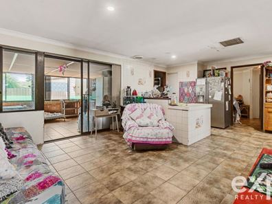 33 Concordia  Way, Rockingham WA 6168