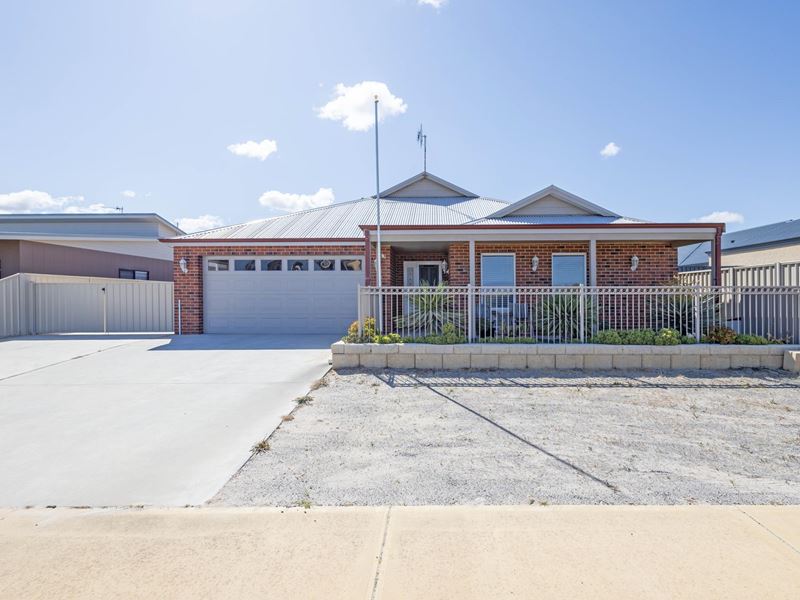 19 Salamanca Road, Cervantes WA 6511