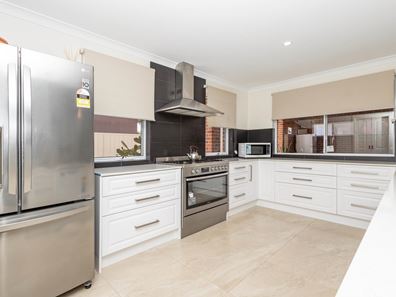 19 Salamanca Road, Cervantes WA 6511