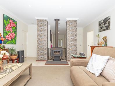 19 Salamanca Road, Cervantes WA 6511