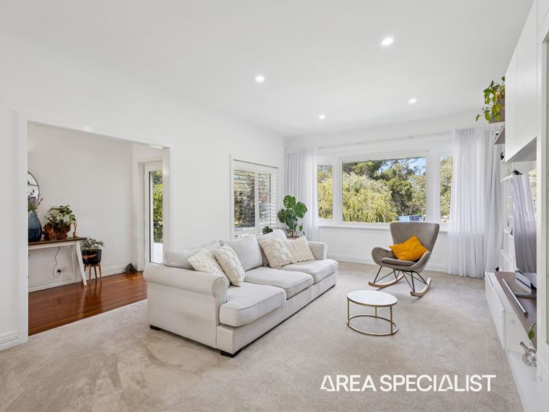 70 Oceanic Drive, Floreat WA 6014
