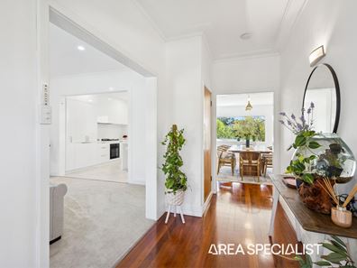 70 Oceanic Drive, Floreat WA 6014