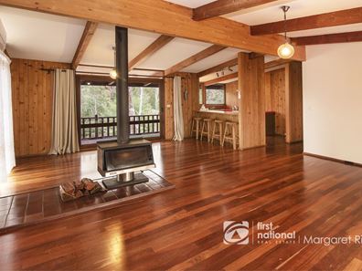 24 Hale Avenue, Molloy Island WA 6290