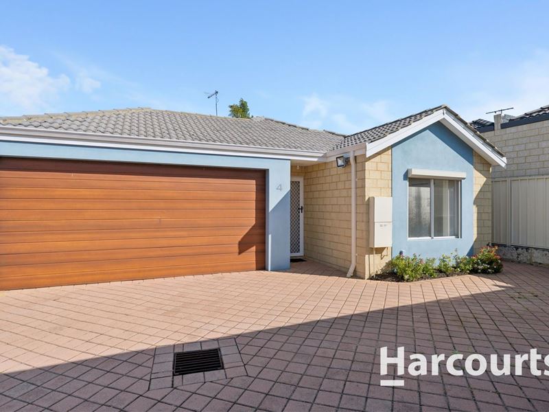4/153 Kinross Drive, Kinross