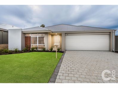 4 Jarrow Court, Wellard WA 6170