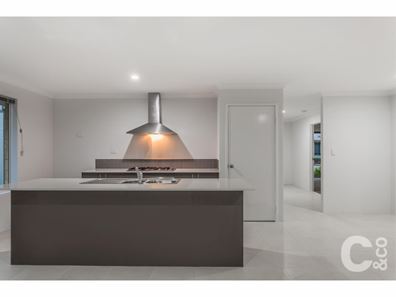 4 Jarrow Court, Wellard WA 6170