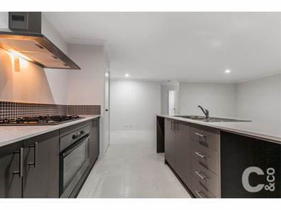 4 Jarrow Court, Wellard WA 6170