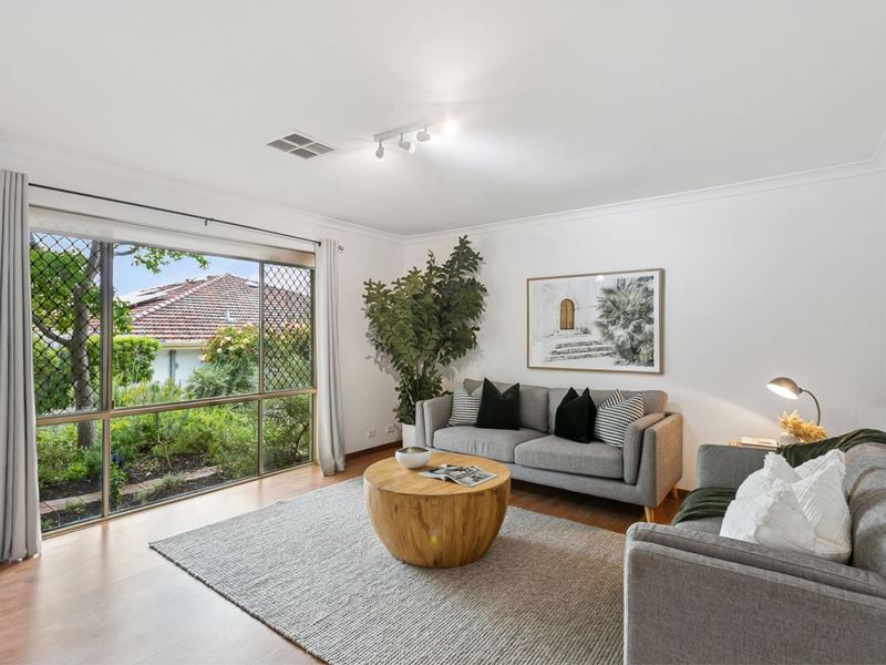 26 Robinson Terrace, Daglish WA 6008