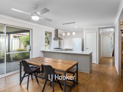9 Reeves Approach, Dalyellup WA 6230