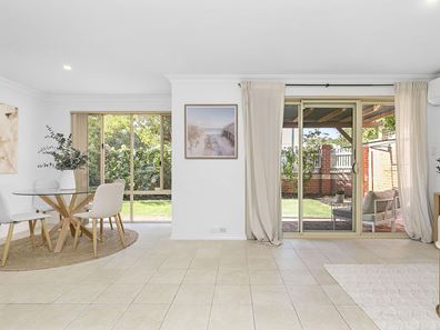 1/113 Ewen Street, Doubleview WA 6018