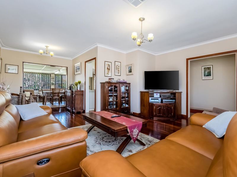 502 Morley Drive, Morley WA 6062
