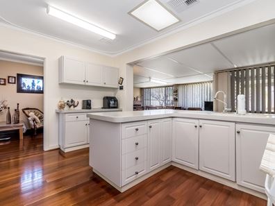 502 Morley Drive, Morley WA 6062