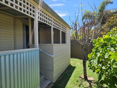 7/50 Waldeck Street, Dongara WA 6525
