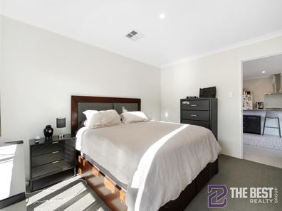 35 Boudicca Drive, Forrestdale WA 6112