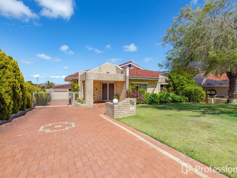 56 Belleview Crescent, Dianella