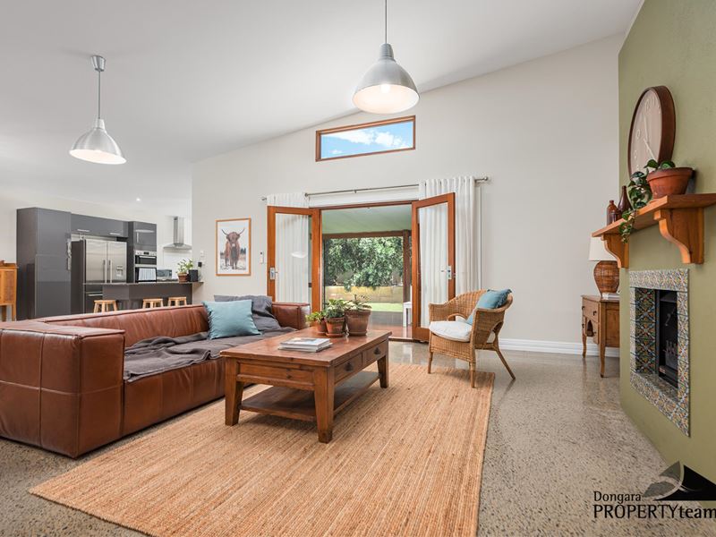 4 Gem Way, Dongara WA 6525