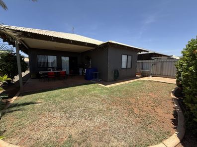19 Walker Close, Millars Well WA 6714