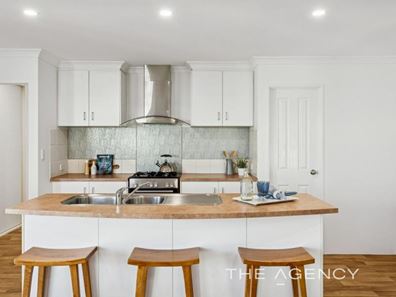 7 Templar Pass, Wattle Grove WA 6107