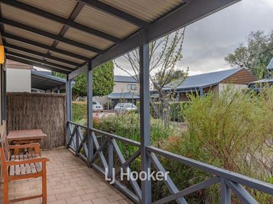 2/12 Dunn Bay Road, Dunsborough WA 6281