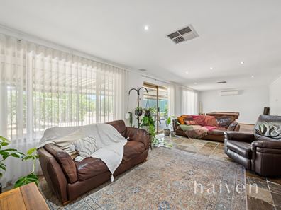 11 Bilby Place, Gosnells WA 6110