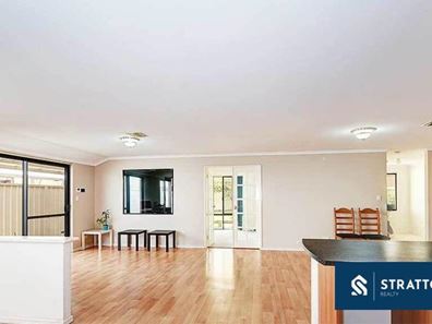15 Stembridge Way, Canning Vale WA 6155