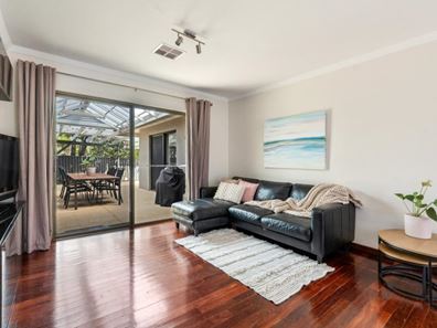 38 Milverton Avenue, Karrinyup WA 6018