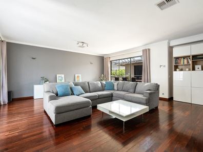 38 Milverton Avenue, Karrinyup WA 6018