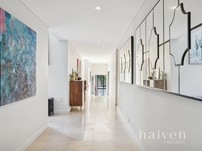 30A Tweeddale Road, Applecross WA 6153