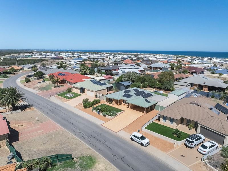 15 Hillview Drive, Drummond Cove