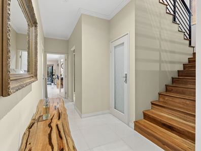 25c Sanderson Street, Embleton WA 6062