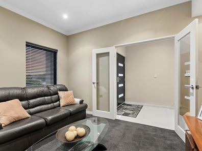 25c Sanderson Street, Embleton WA 6062