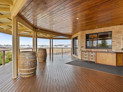 160 Foreshore Drive, Singleton WA 6175