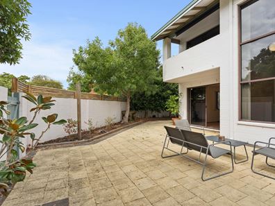 1/23 Leonora Street, Como WA 6152