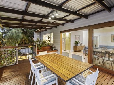 128 Crawford Road, Maylands WA 6051