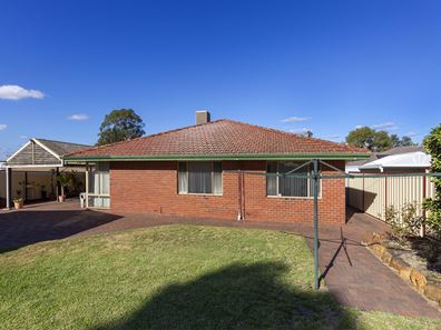 1 Wroxton Street, Midland WA 6056