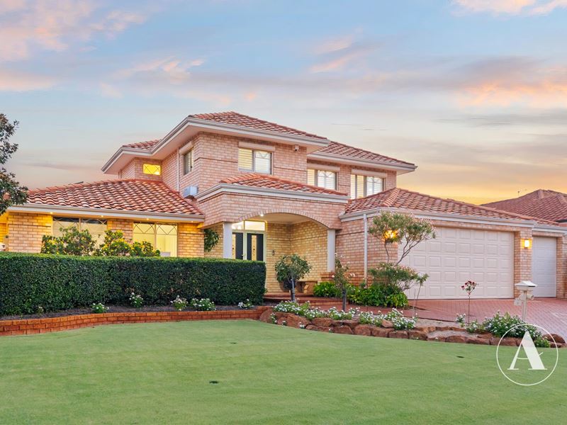 5 Frampton Crescent, Canning Vale WA 6155