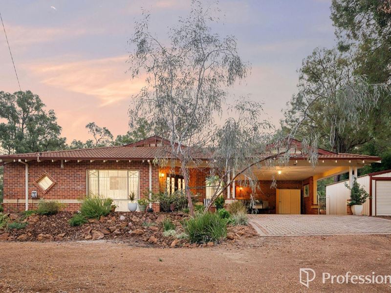 12 Jarrah Road, Roleystone WA 6111