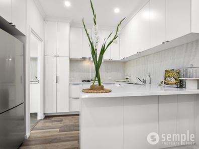 27A Shelshaw Street, Melville WA 6156